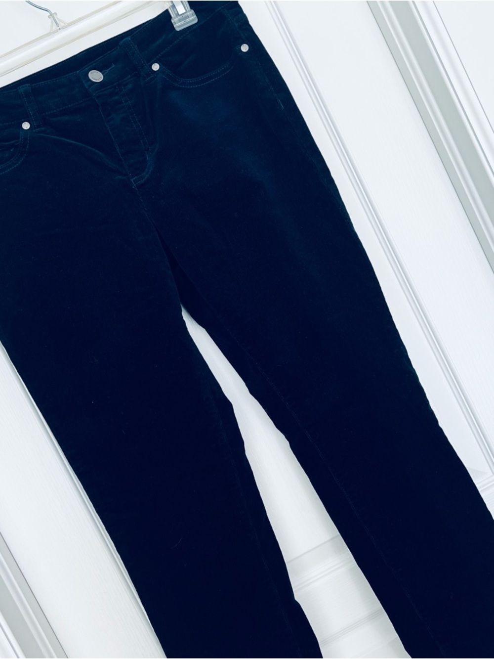 Vince Camuto Slim Navy Skinny Corduroy Jeans Capsule Old Money Capsule Daily